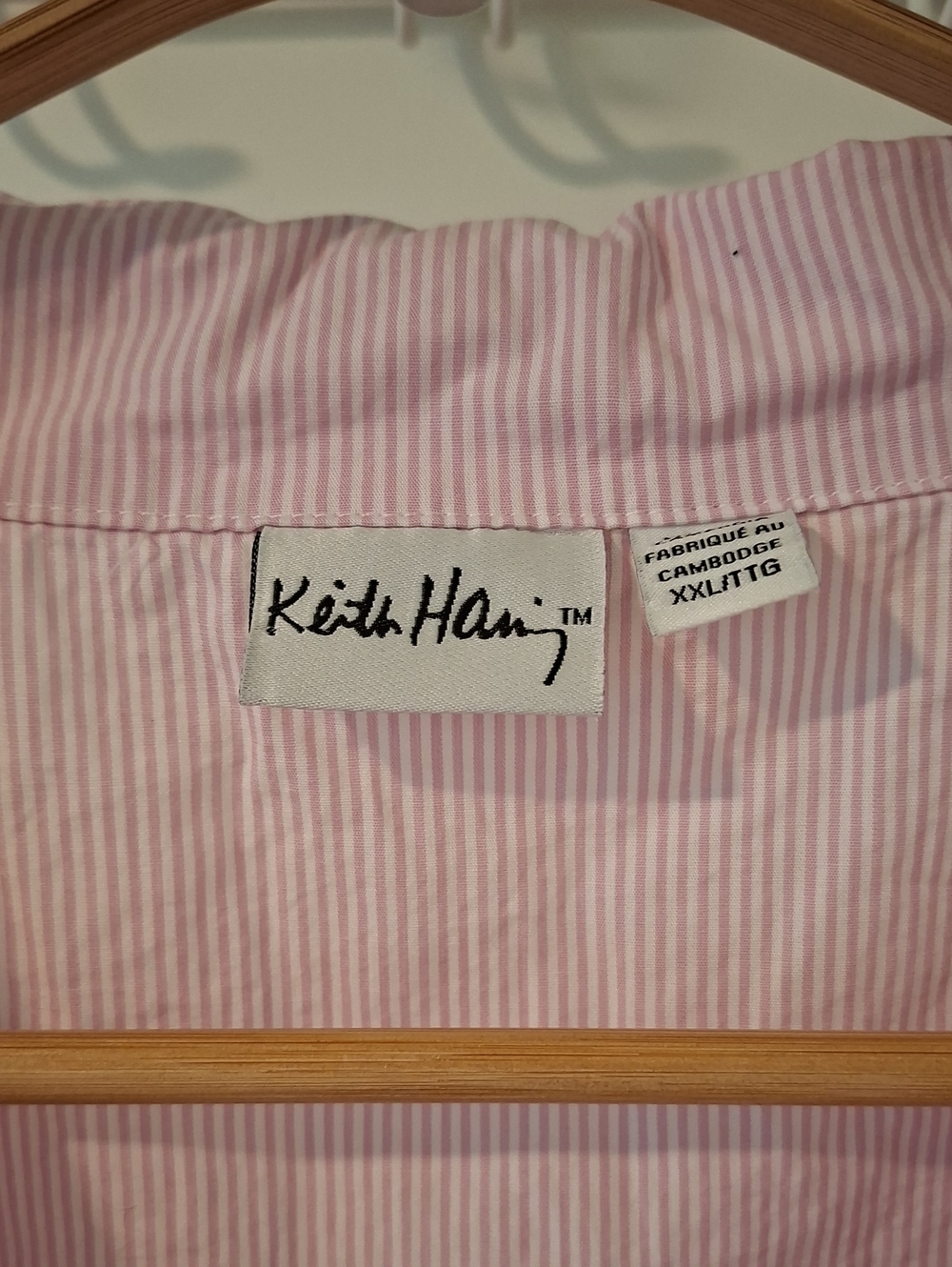 Keith Haring Pink & White Striped 'Love' Embroidered Pajama-style Top (Size XXL) - Picture 6 of 7